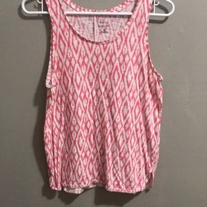 White and pink tank top